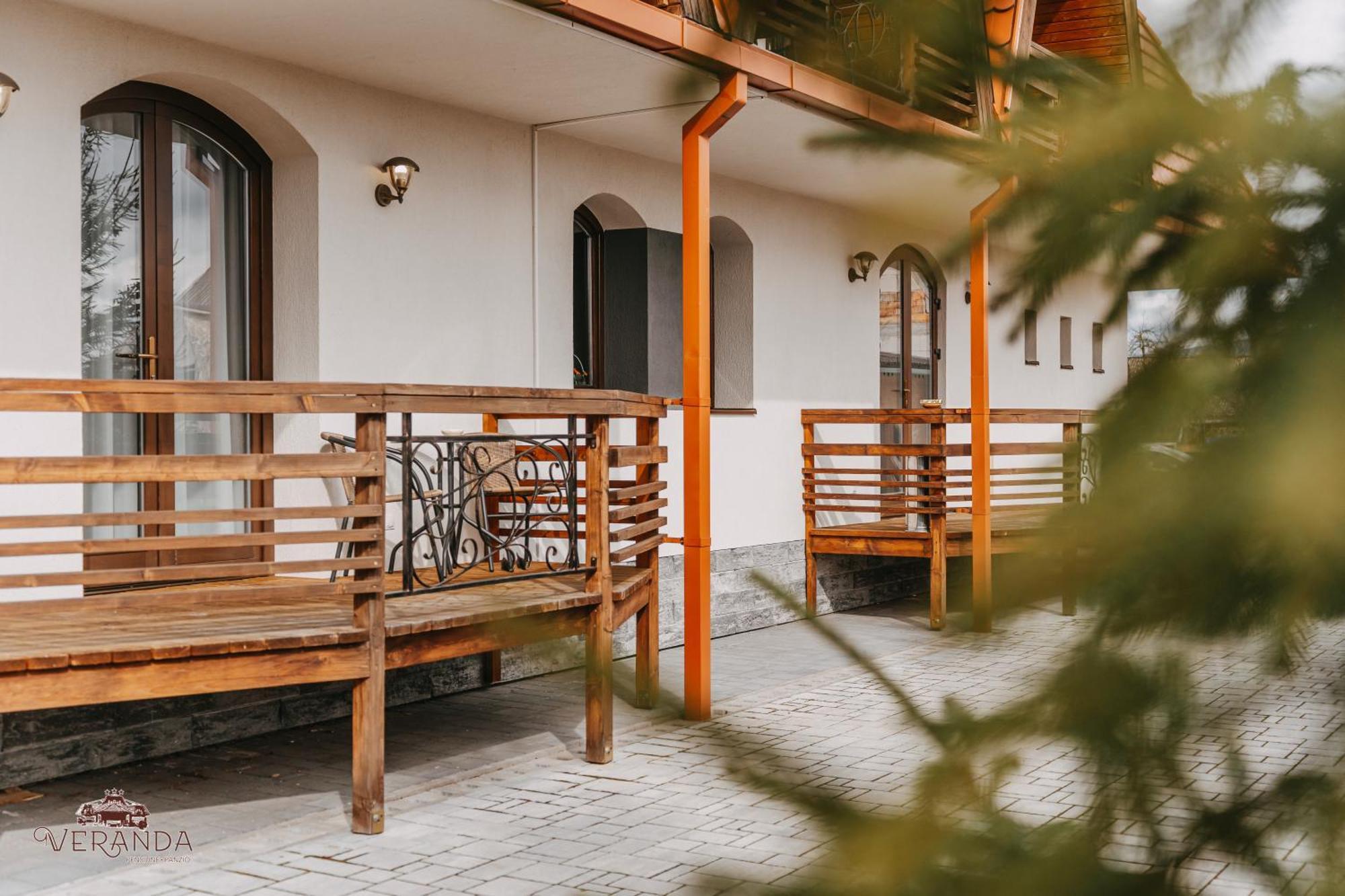Veranda Panzio Remetea  Экстерьер фото