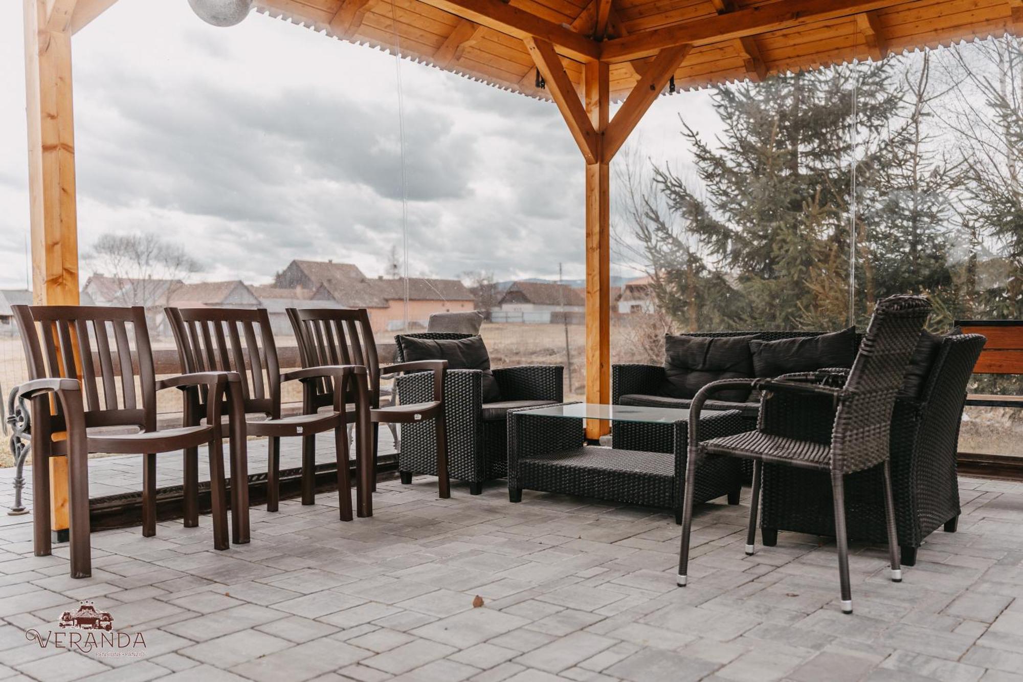 Veranda Panzio Remetea  Экстерьер фото